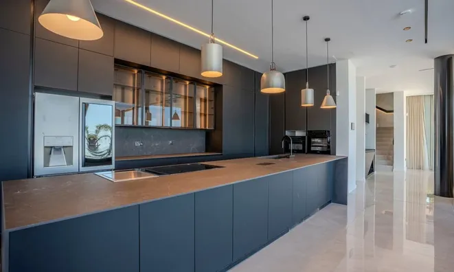 Недвижимость 6 Bedroom Villa For sale, Germasogeia,: 11