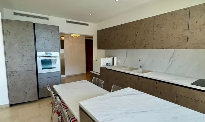 Недвижимость Apartment Monaco, La Rousse: 3