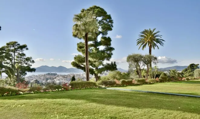 Недвижимость House Cannes: 3