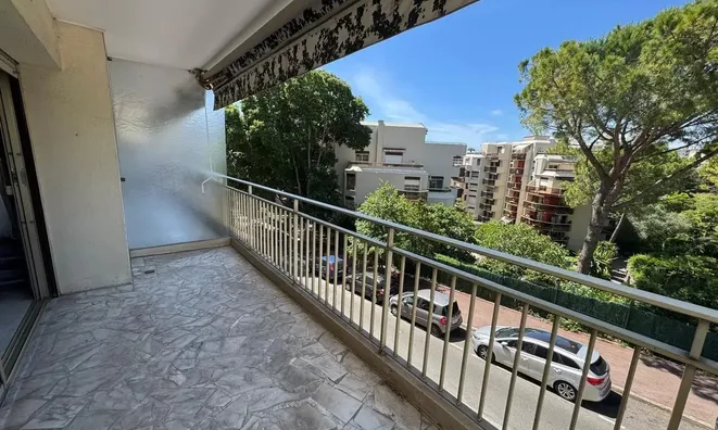 Недвижимость Villa République Cannes: 16