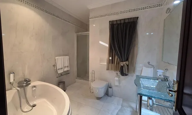 Недвижимость Seaside Sliema Apartment: 13