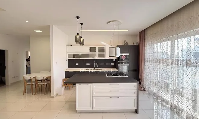 Недвижимость Central Ibragg Residence: 1