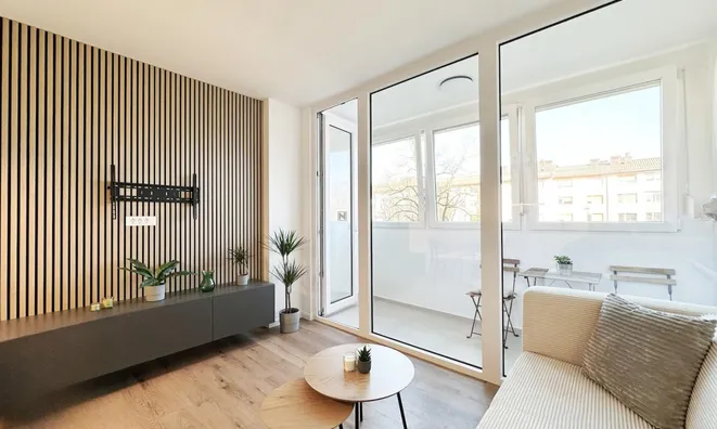 Недвижимость Apartment in the New Štěpánské District: 3