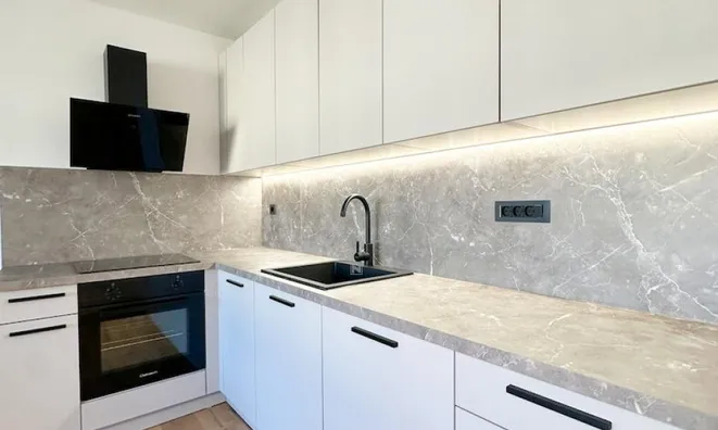 Недвижимость Apartment in the New Štěpánské District: 10
