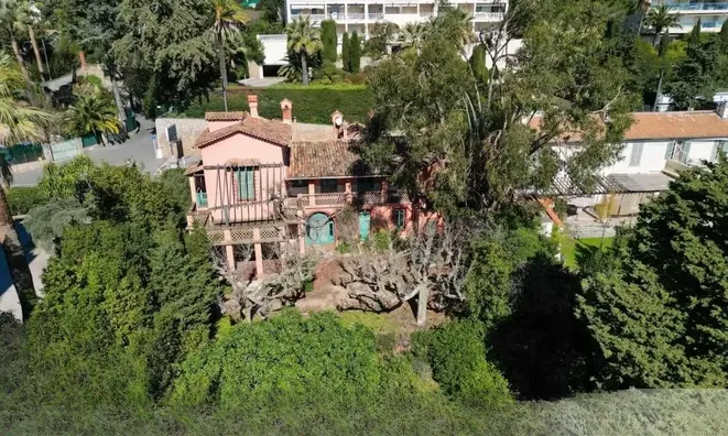 Недвижимость Villa Croix des Gardes: 3