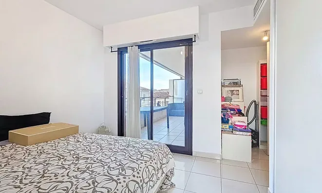 Недвижимость Villa République Cannes: 11