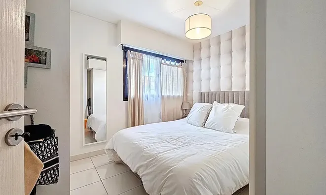 Недвижимость Villa République Cannes: 13