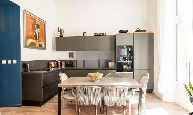 Недвижимость Villa Petit Juas: 2