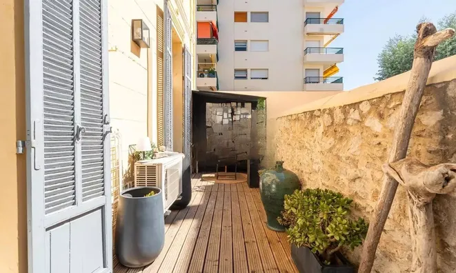 Недвижимость Villa Petit Juas: 10