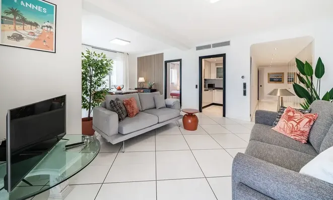 Недвижимость Villa Pointe Croisette: 5