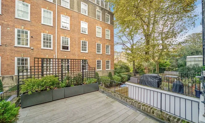 Недвижимость Redcliffe Square: 8