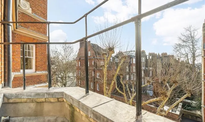 Недвижимость Cheyne Court, Old Chelsea: 4