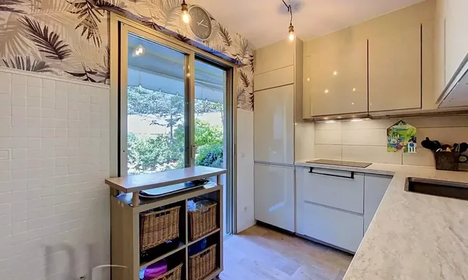 Недвижимость Villa République Cannes: 4