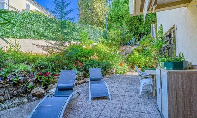 Недвижимость Villa République Cannes: 9