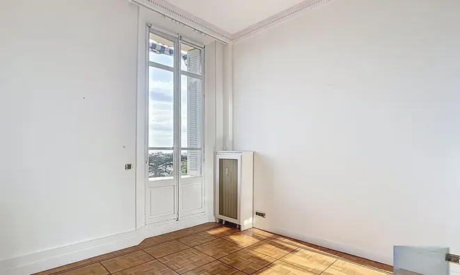Недвижимость Villa Petit Juas: 8