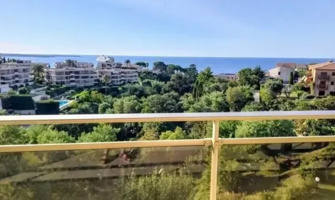 Недвижимость Villa Croix des Gardes: 1