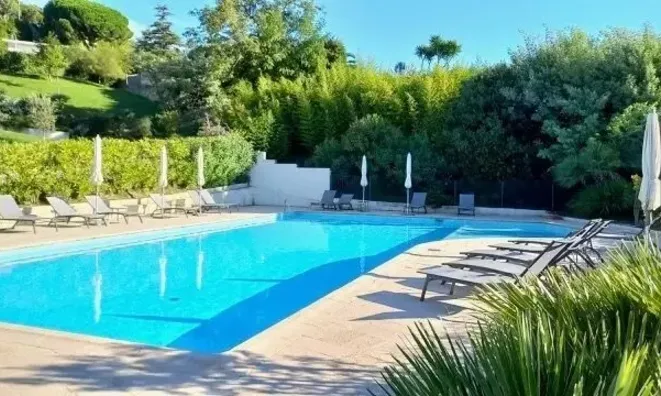 Недвижимость Villa Croix des Gardes: 9