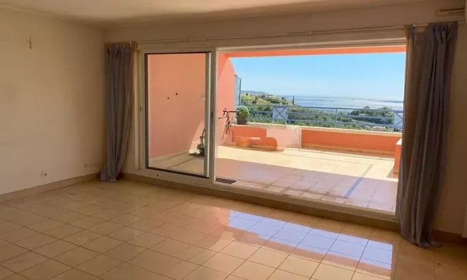Недвижимость Villa Mandelieu: 4