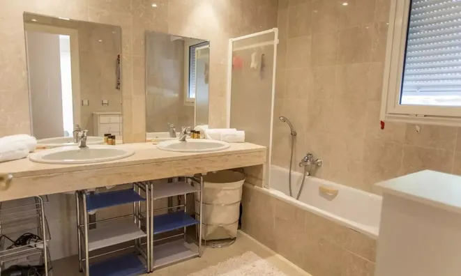 Недвижимость Villa Croix des Gardes: 10