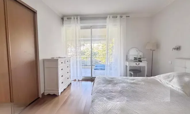 Недвижимость Villa Croix des Gardes: 15