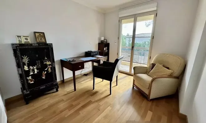 Недвижимость Villa Croix des Gardes: 17