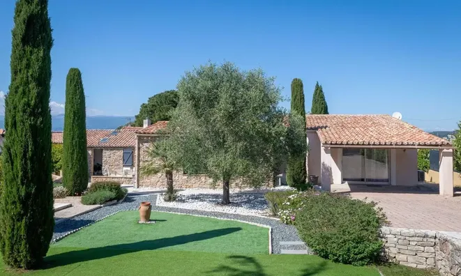 Недвижимость Villa Croix des Gardes: 2
