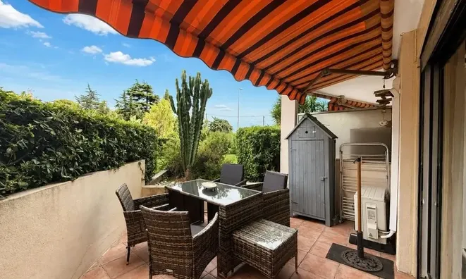 Недвижимость Villa Croix des Gardes: 1