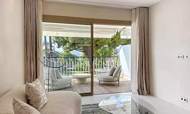 Недвижимость Villa Pointe Croisette: 2
