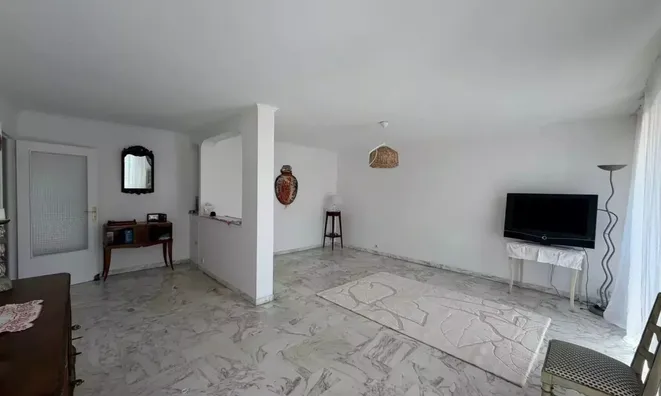 Недвижимость Villa Croix des Gardes: 2