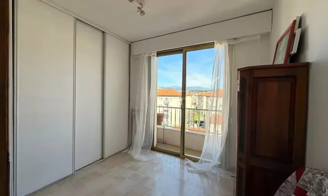 Недвижимость Villa Croix des Gardes: 11