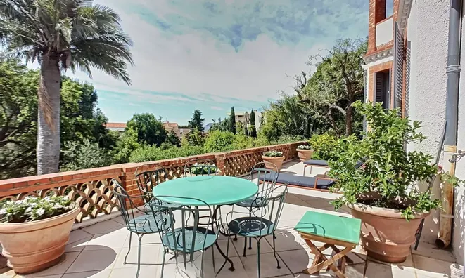 Недвижимость Villa Cannes La Bocca: 1