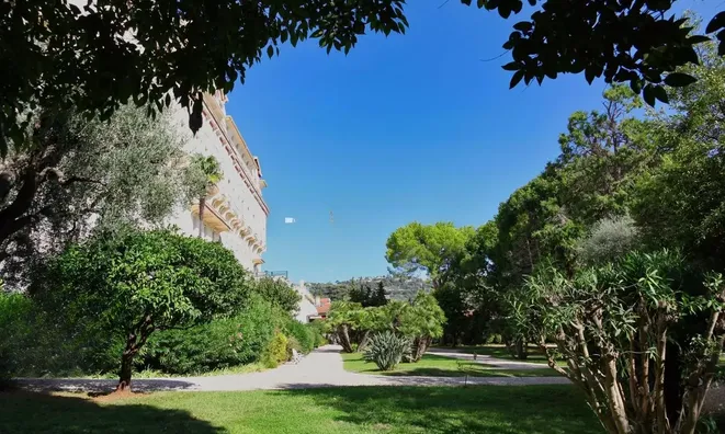 Недвижимость Villa République Cannes: 3