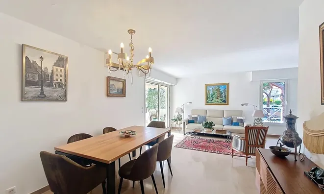 Недвижимость Villa Pointe Croisette: 1