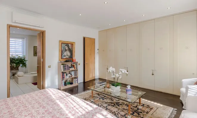 Недвижимость Walton Place: 2