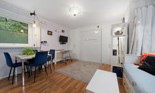Недвижимость Elgin Mews: 12