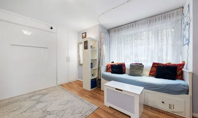 Недвижимость Elgin Mews: 16