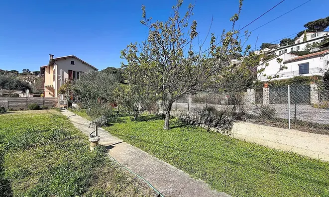 Недвижимость Villa Croix des Gardes: 5