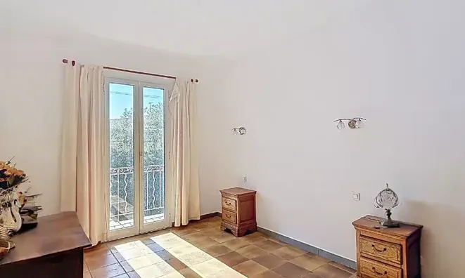 Недвижимость Villa Croix des Gardes: 15