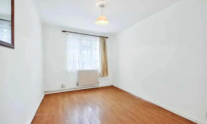 Недвижимость Hillingdon Street: 1