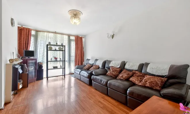 Недвижимость Hillingdon Street: 7