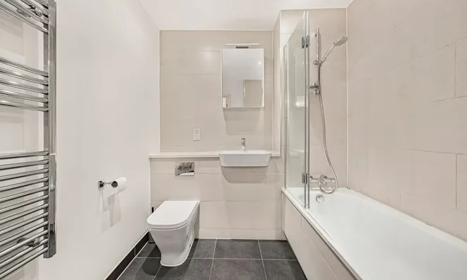 Недвижимость Charles Street, Ruskin Court: 4
