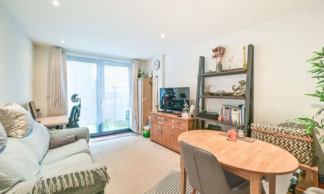 Недвижимость High Road, Willesden Green: 5