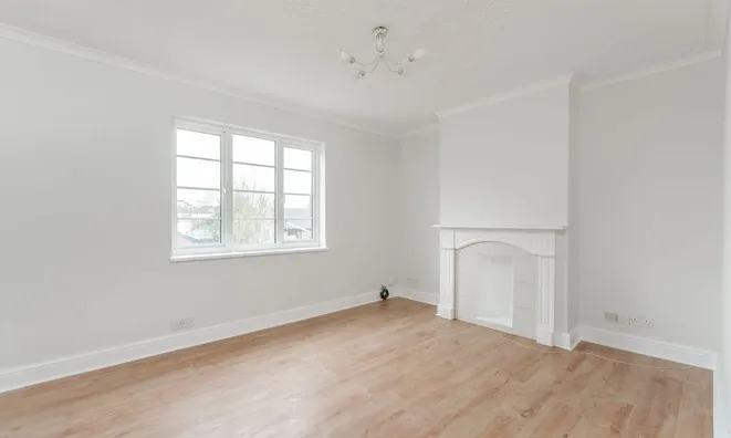 Недвижимость Springfield Court, Acton: 4