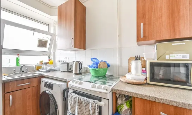 Недвижимость Solander Gardens, Shadwell: 1