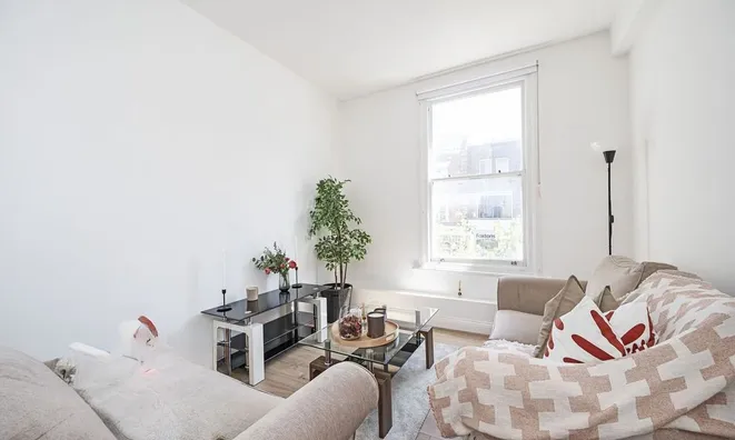 Недвижимость Sylvester Path, Hackney: 2
