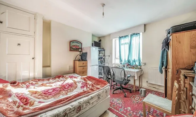 Недвижимость Robert Owen House, Bishop's Park: 3