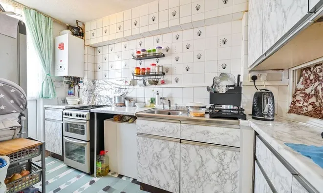Недвижимость Deverell Street, Borough: 7