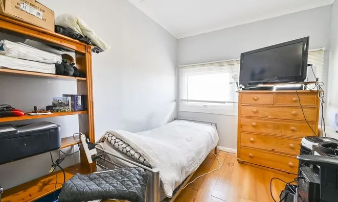 Недвижимость Woodchester Square, Royal Oak: 10