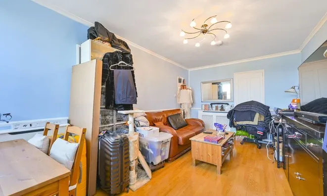 Недвижимость Woodchester Square, Royal Oak: 13
