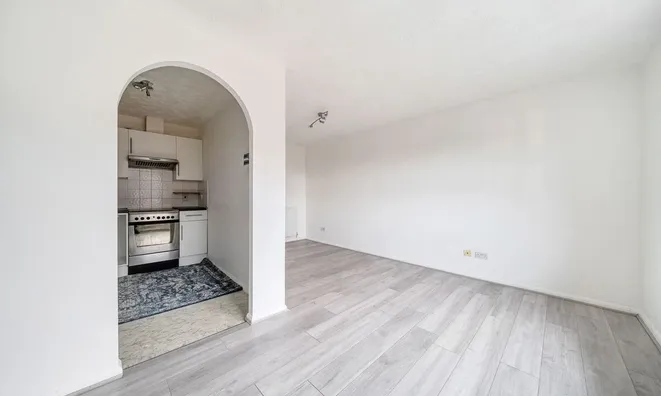 Недвижимость Shaftesbury Gardens, North Acton: 7